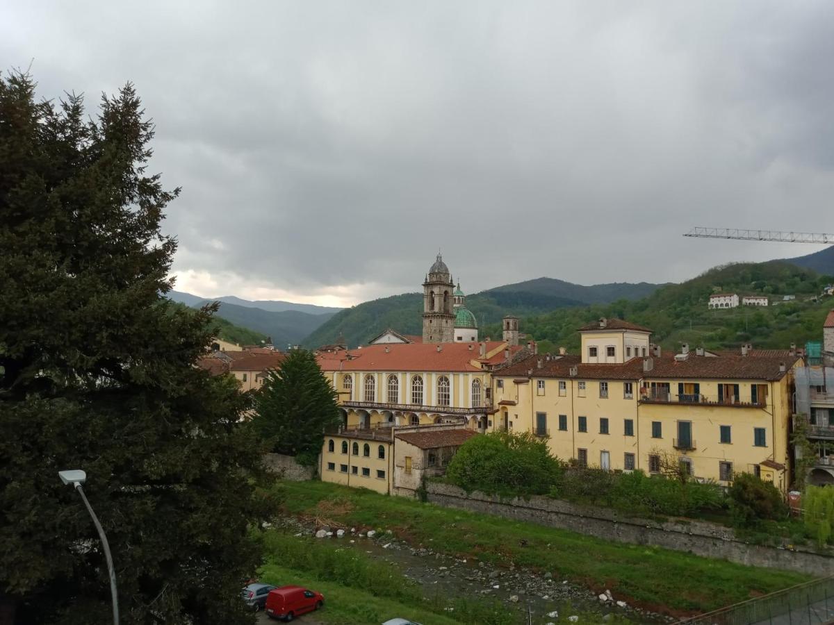 Casa Con Vista - Border House - Pontremoli Lejlighed Eksteriør billede