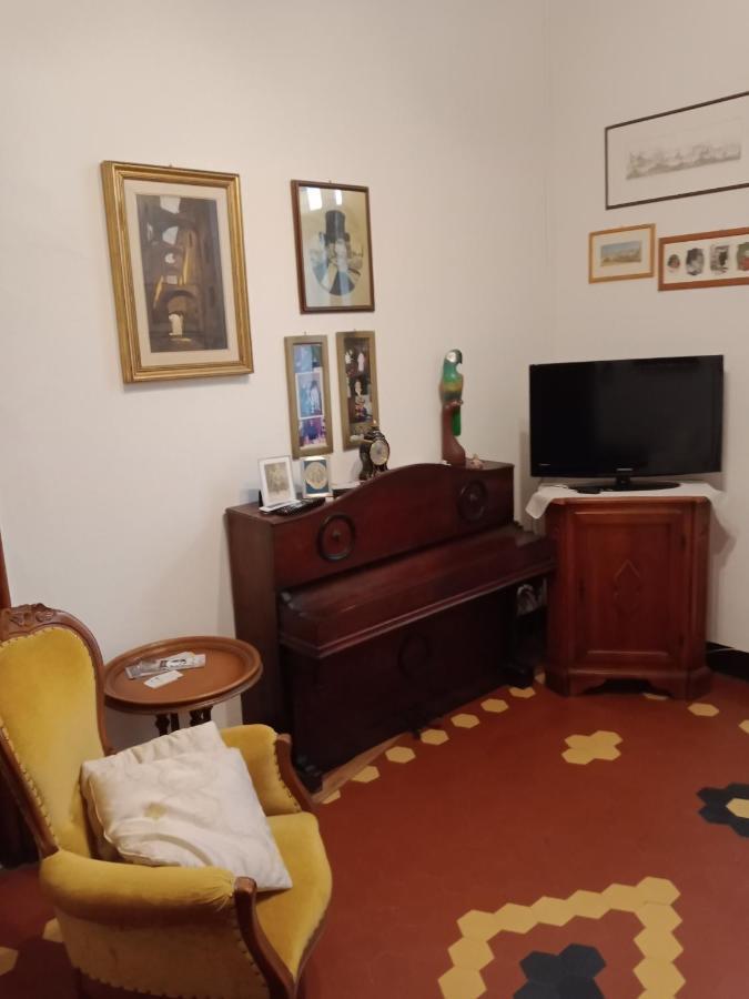 Casa Con Vista - Border House - Pontremoli Lejlighed Eksteriør billede